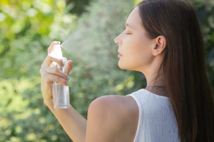 精製水は肌荒れに効果あり？