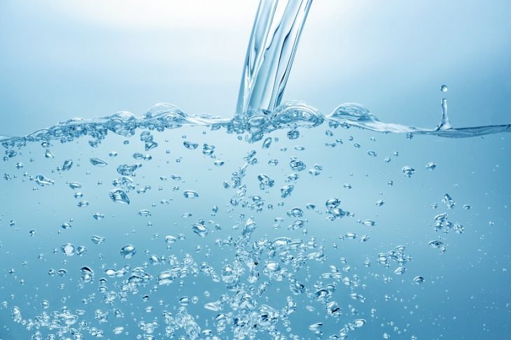 精製水がニキビケアに効果的な理由とは？